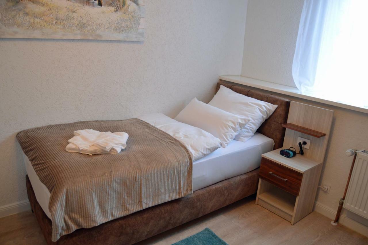 Hotel Ambiente Soltau Habitación foto